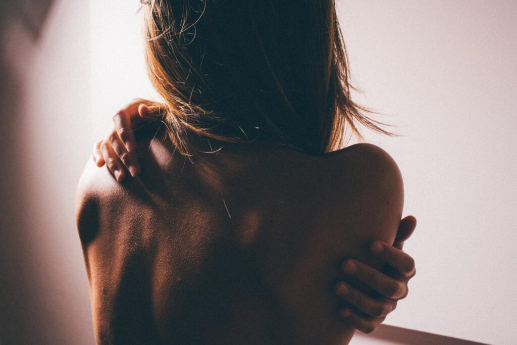 Rücken einer Frau nakt