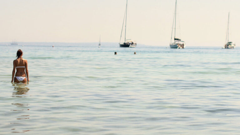 Yacht woche ibiza mit Reisebegleterin