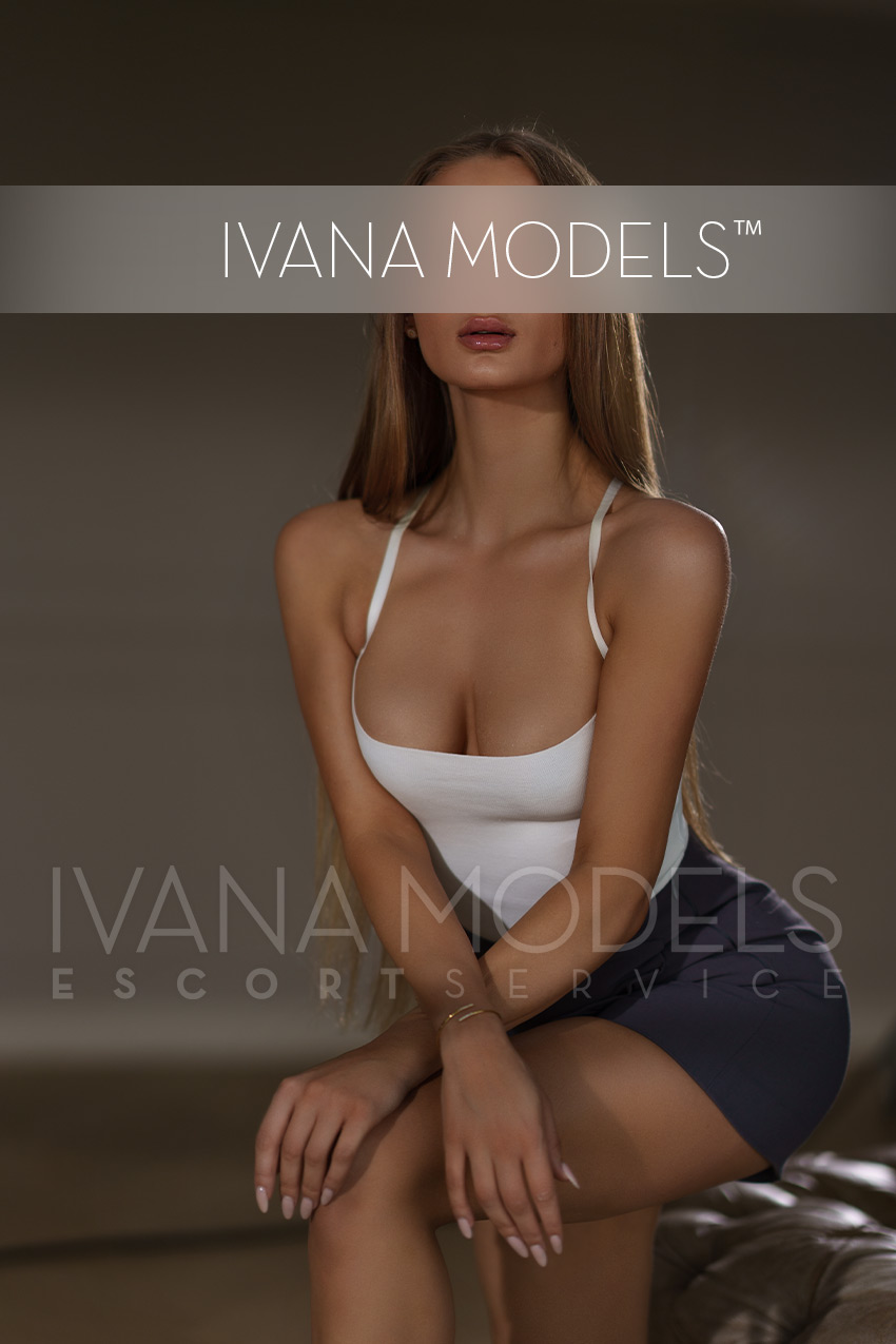 Victoria with serious escort agency in Berlin